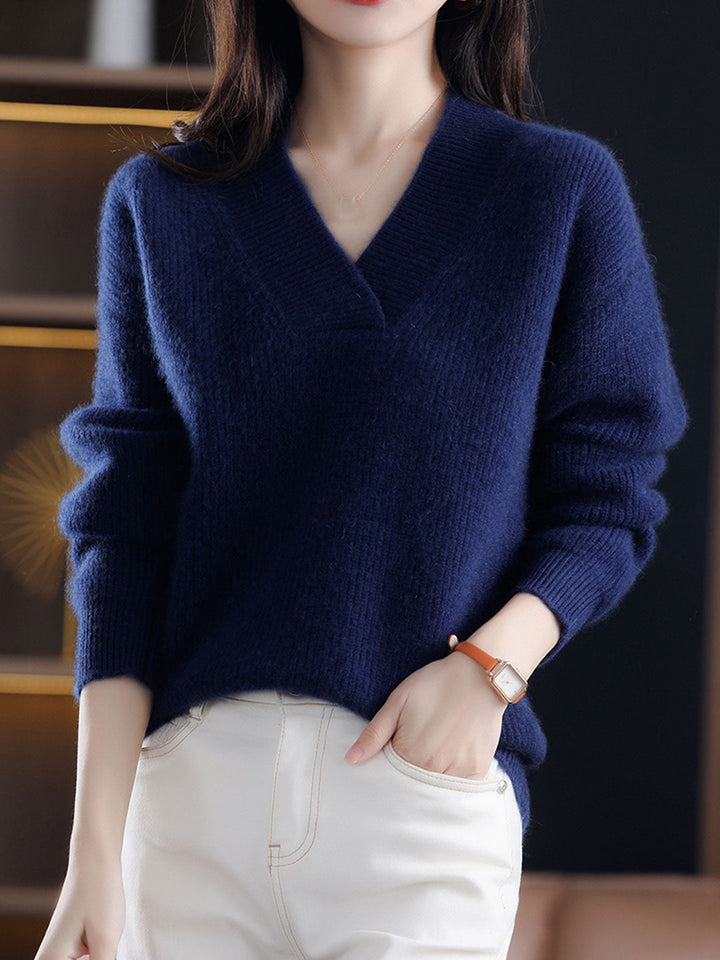 Lauren Loose V-Neck Solid Color Knitted Top