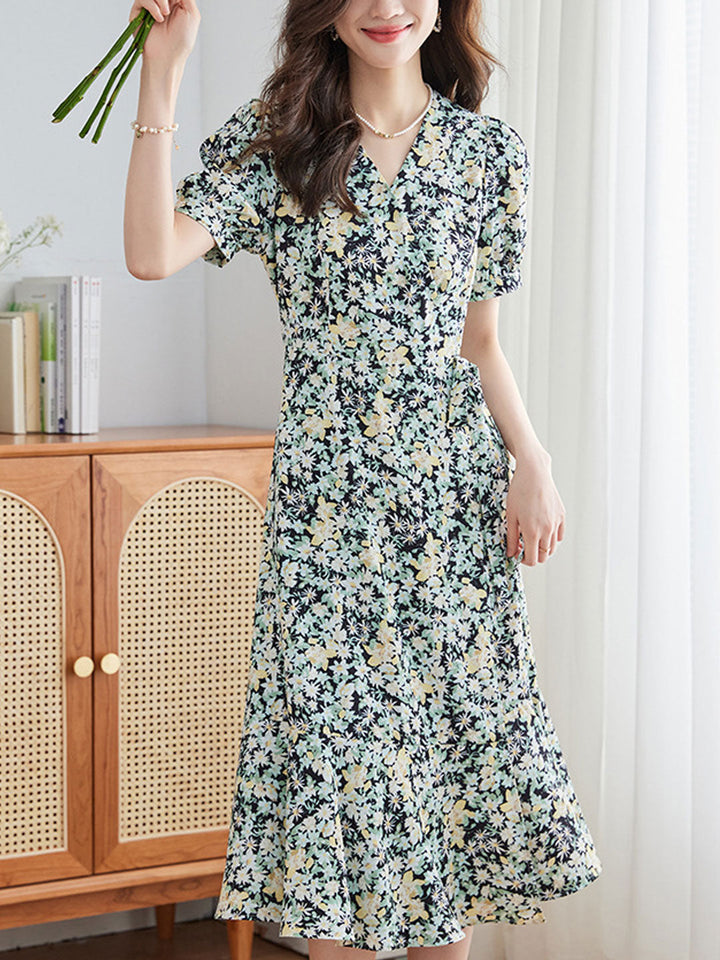 Alyssa Retro V-neck Floral Chiffon Dress