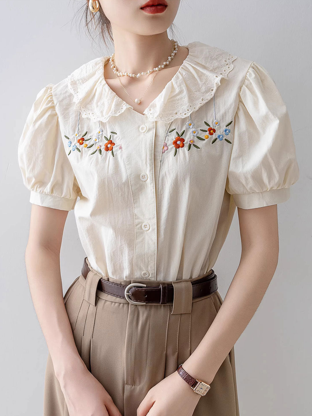 Melanie Retro Doll Collar Embroidered Lace Top