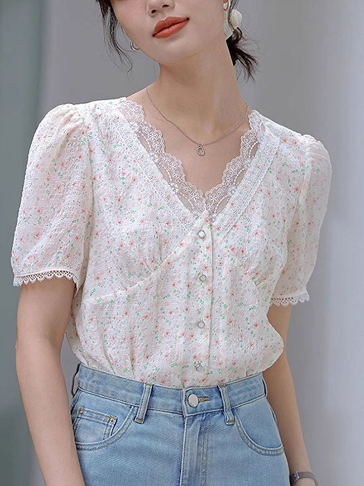 Madison Retro V-Neck Lace Floral Blouse