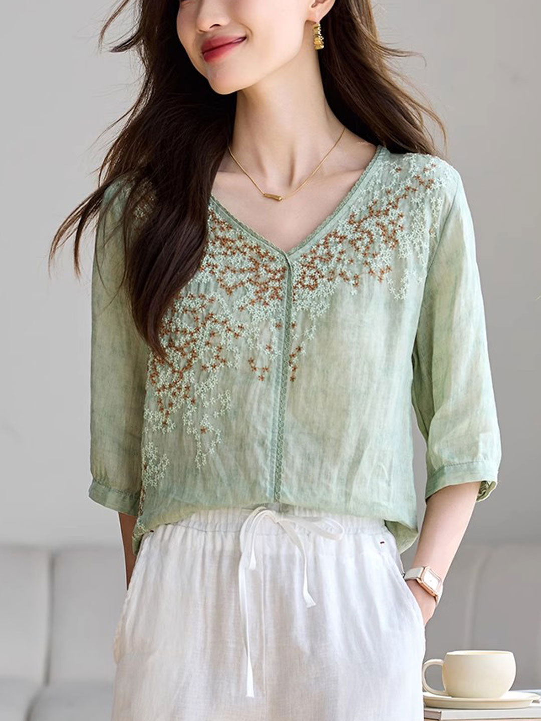 Arianna Vintage V-Neck Embroidered Top