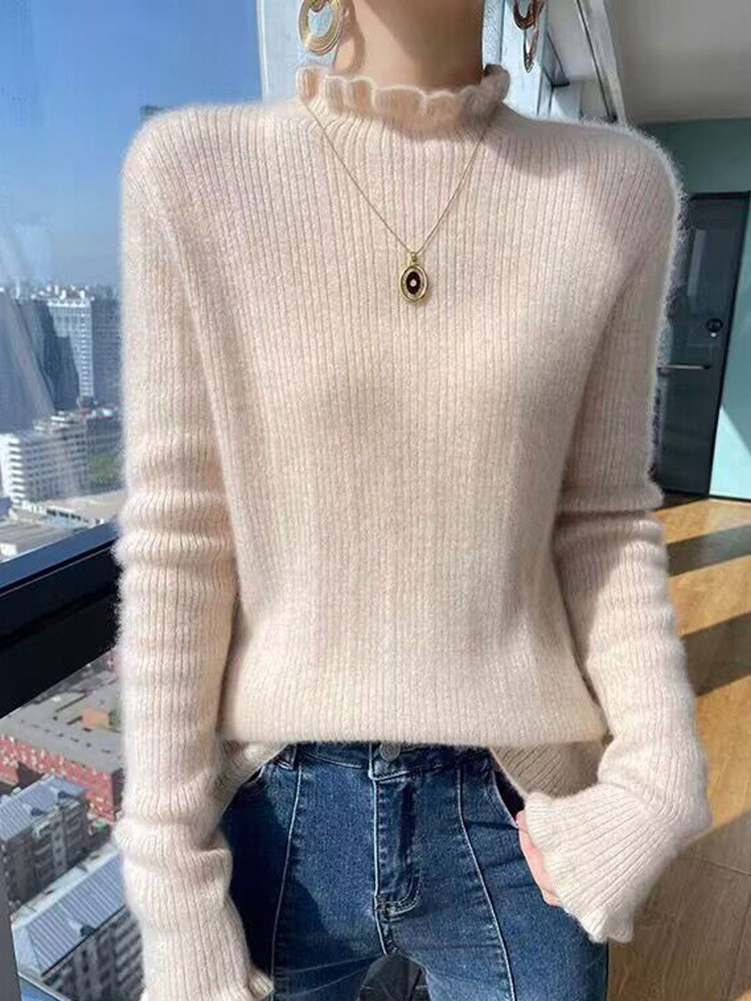 Kayla Slim Auricular Solid Color Knitted Top