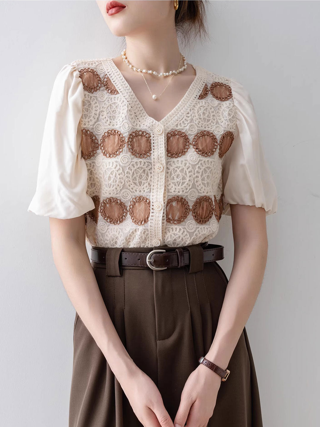 Avery Retro V-Neck Puff Sleeve Hollowed Top