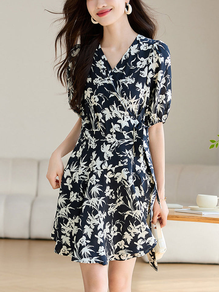 Chloe V-Neck Lantern Sleeve Floral Printed Dress