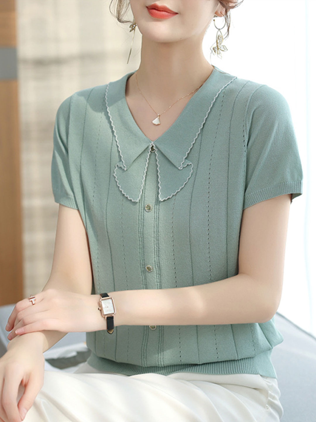 Amelia Loose V-Neck Solid Color Knitted Top