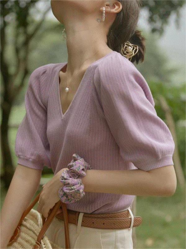 Sarah Retro V-Neck Puff Sleeve Knitted Top