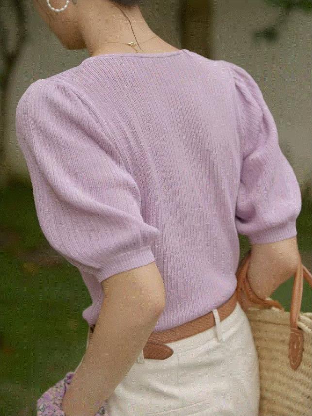 Sarah Retro V-Neck Puff Sleeve Knitted Top