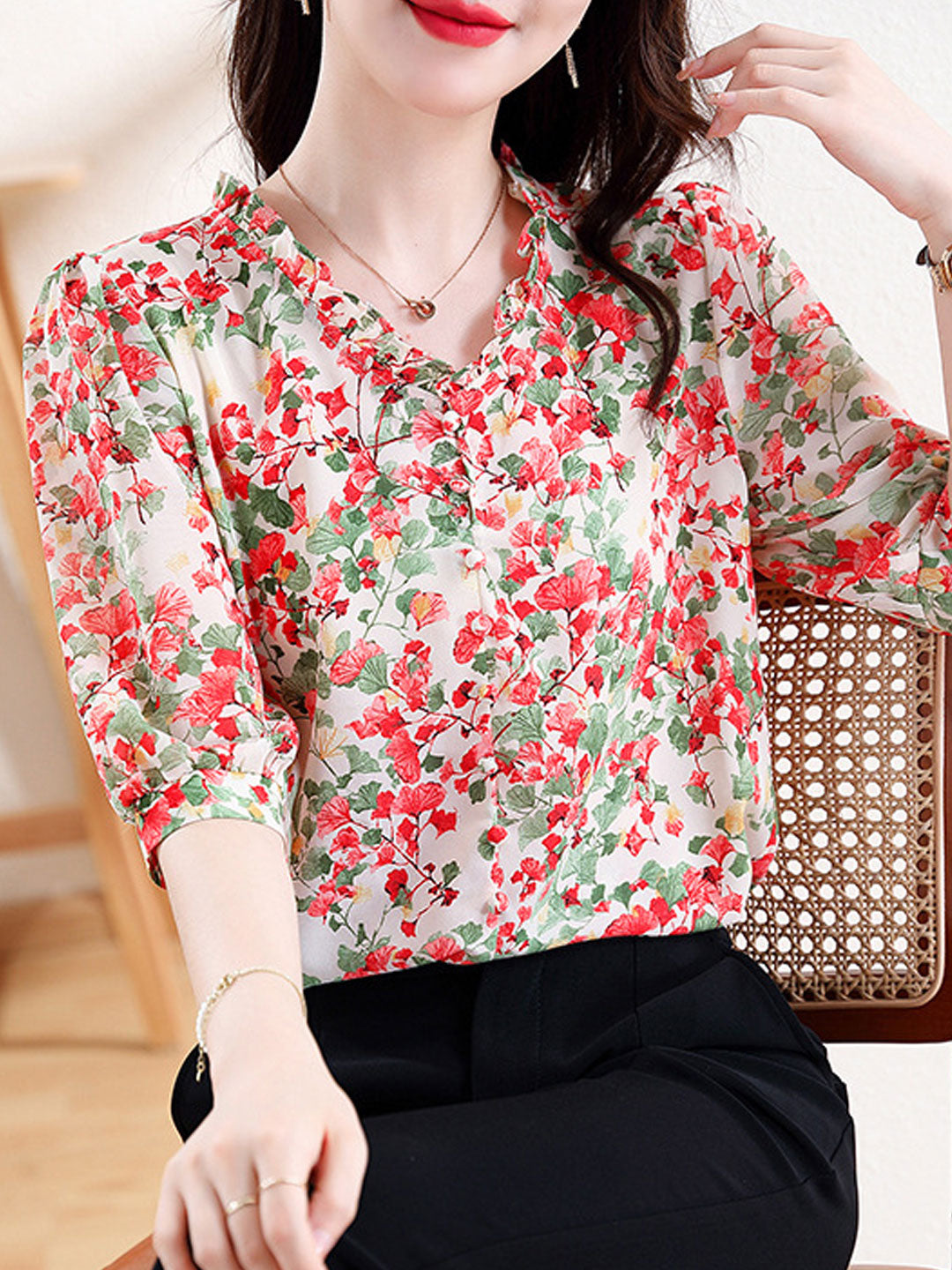 Mia Vacation V-Neck Ruffled Floral Chiffon Top