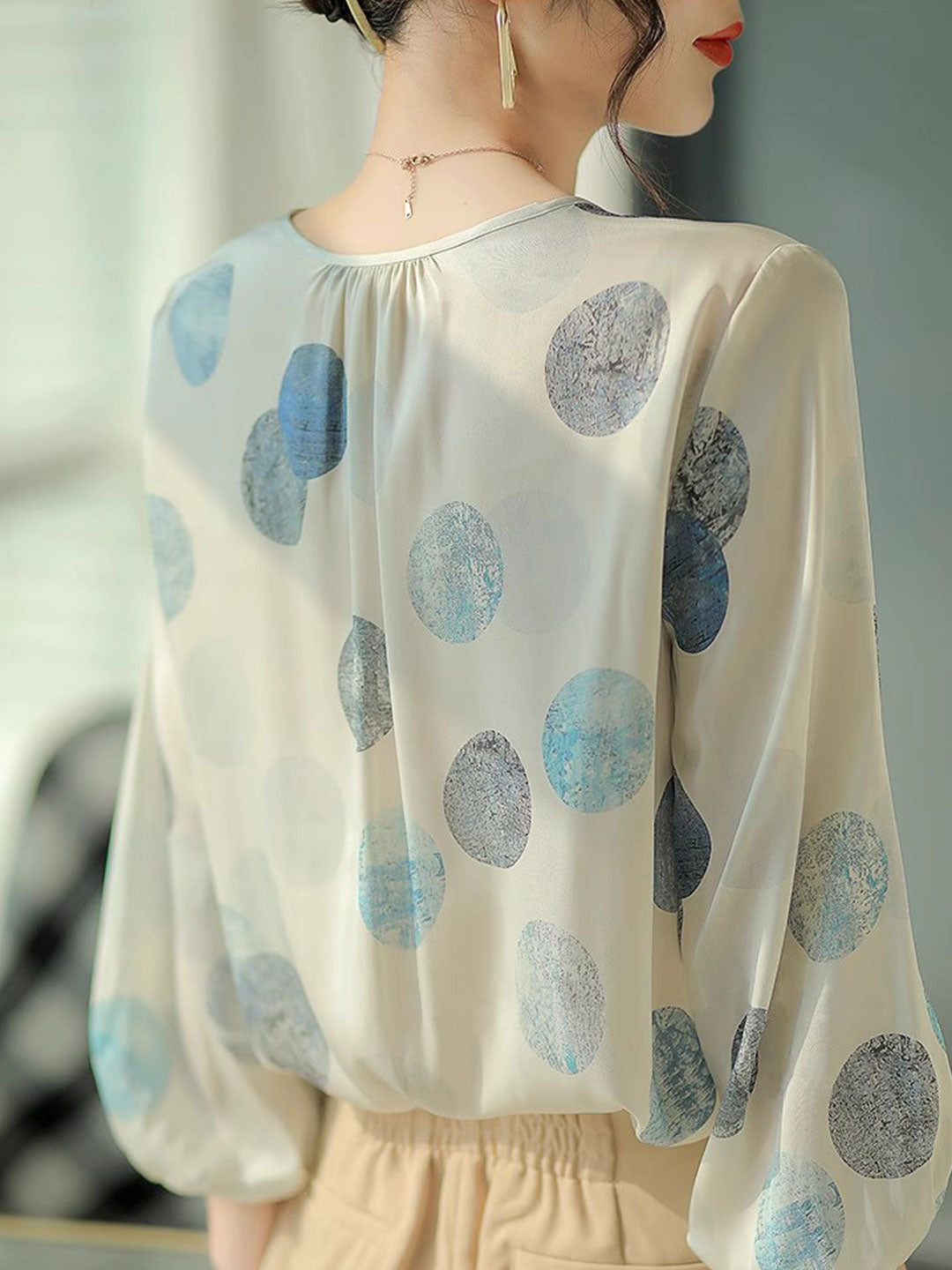 Emily Loose V-Neck Puff Sleeve Polka Dot Printed Top