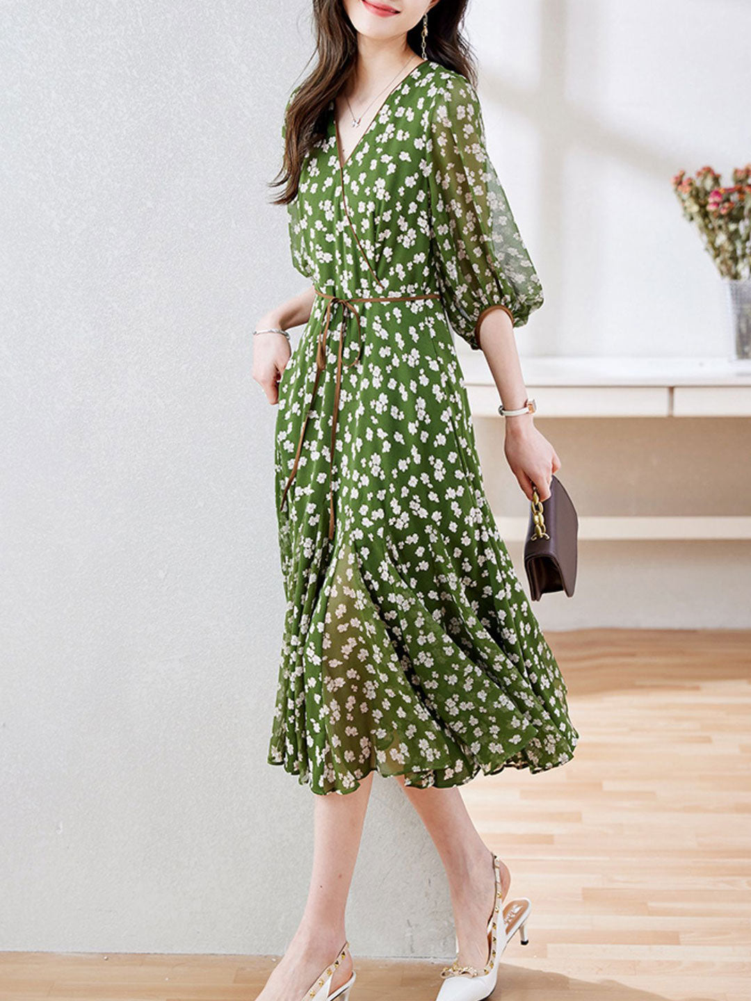 Molly Retro Floral Wrap Waisted Dress-Green