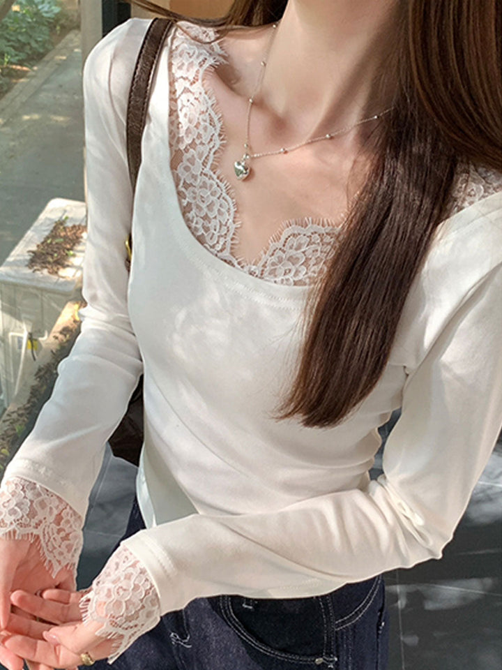 Emma Slim U-Neck Solid Color Lace Top