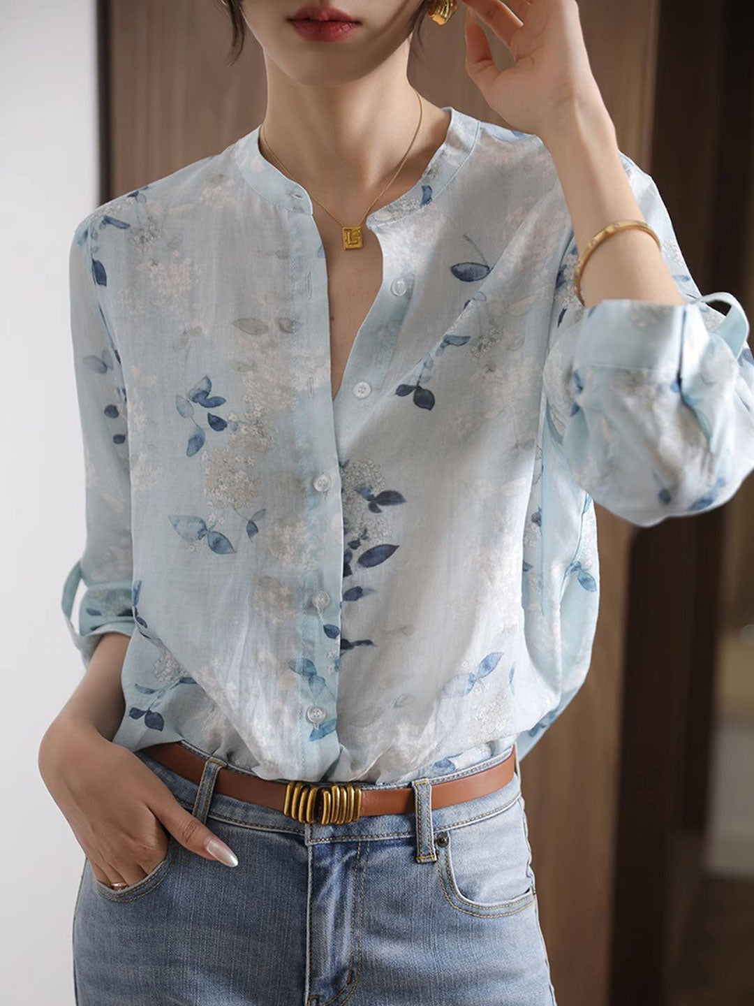 Taylor Loose V-Neck Printed Shirt