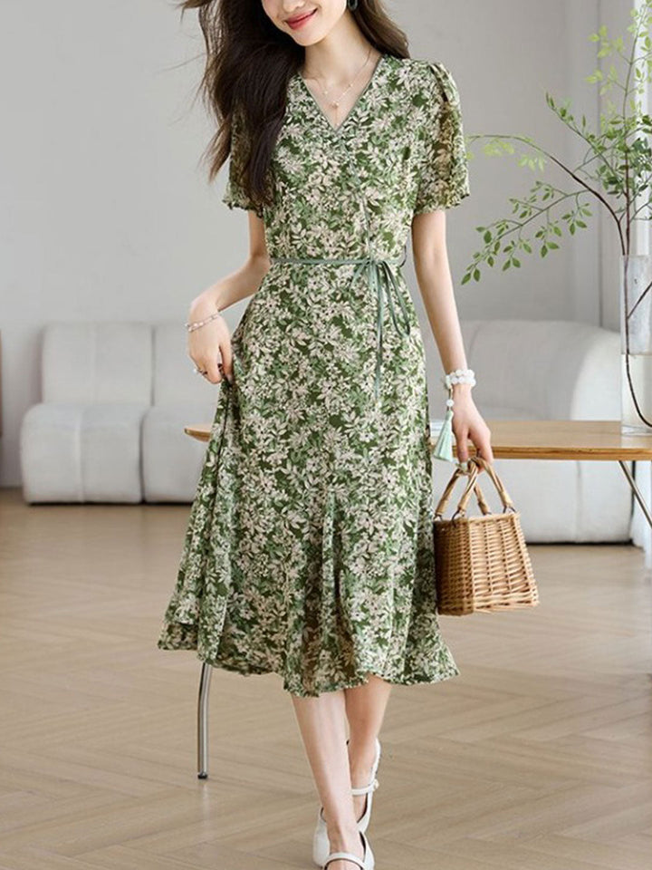 Natalie Classic V-Neck Floral Printed Chiffon Dress