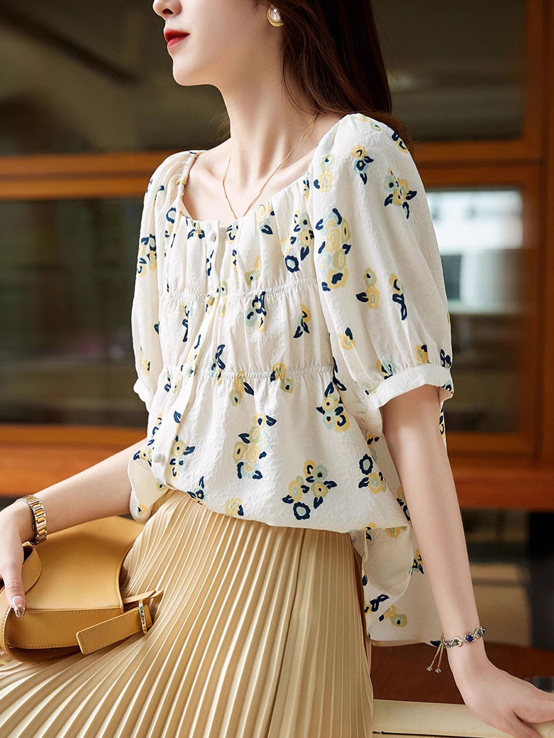 Emma Loose Off-Shoulder Puff Sleeve Printed Top