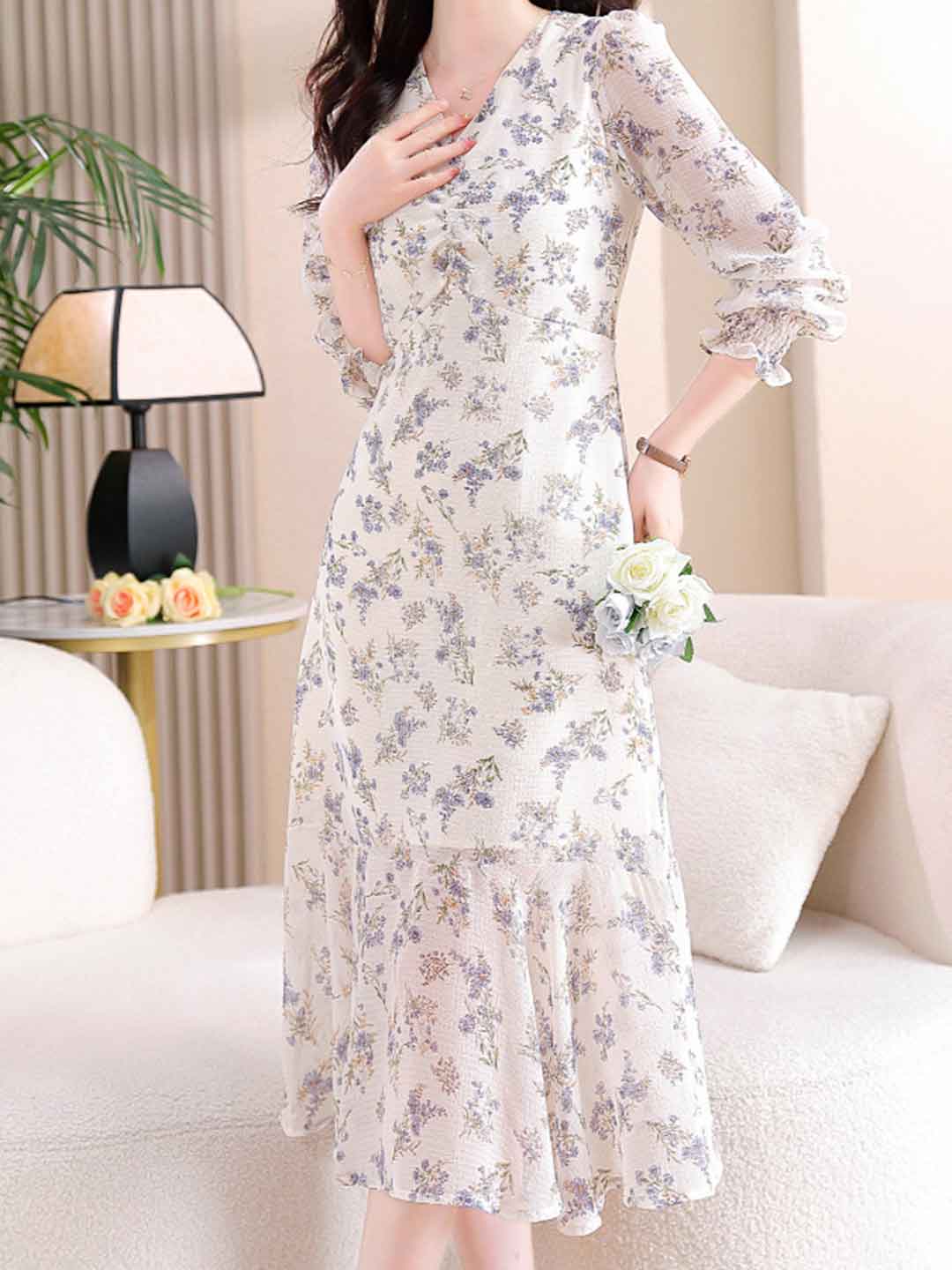 Sarah Elegant V-Neck Floral Chiffon Dress