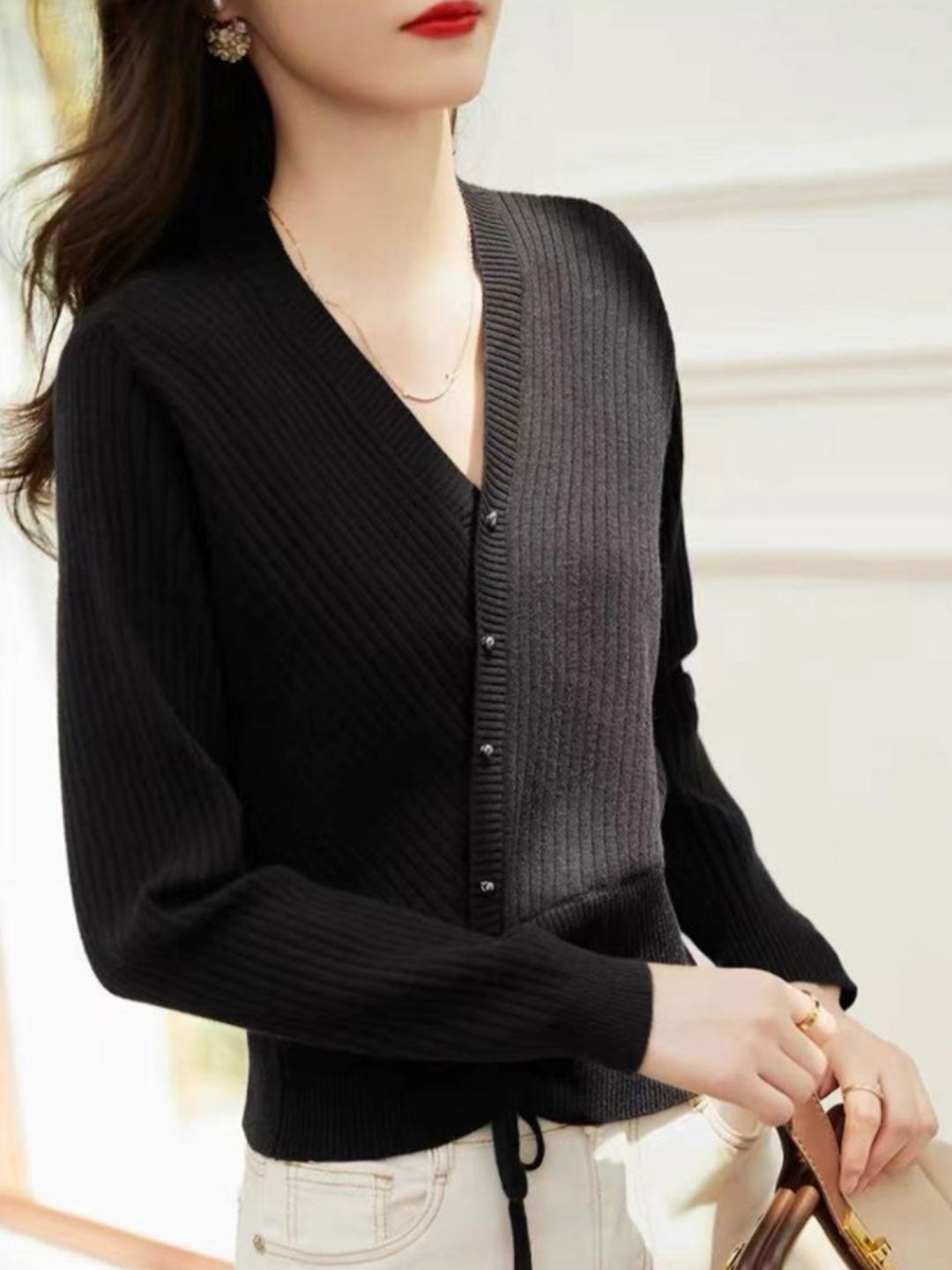 Layla Classic V-Neck Tie Knitted Sweater