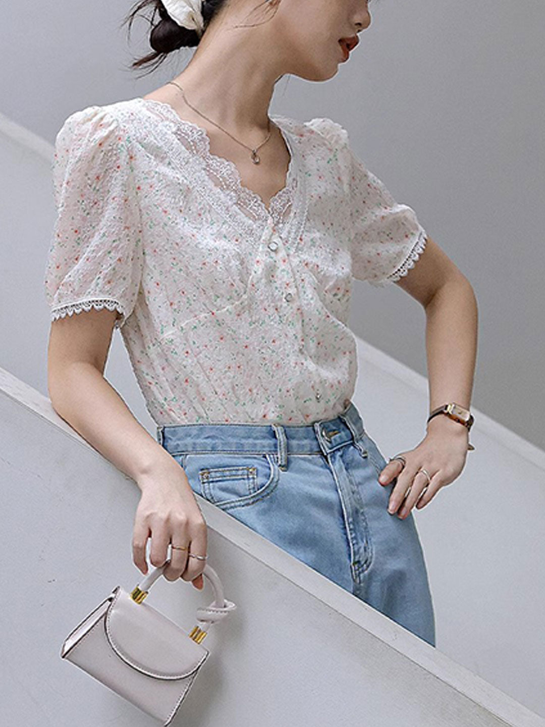 Madison Retro V-Neck Lace Floral Blouse