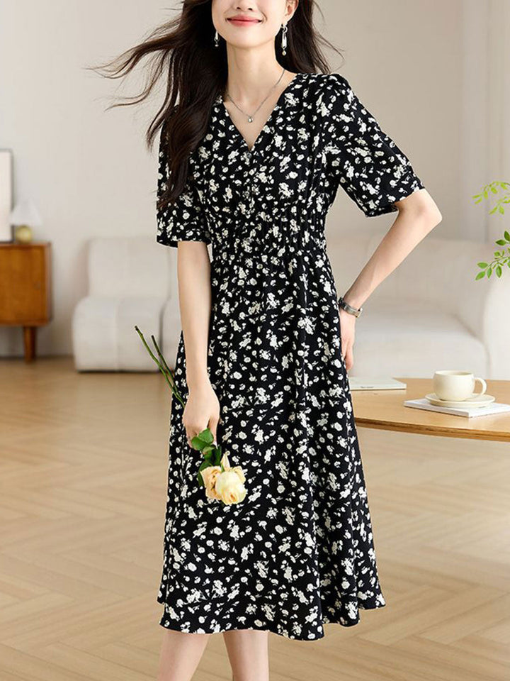 Bella Retro V-Neck Floral Printed Dress