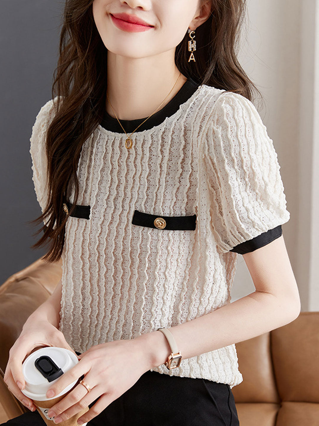 Ariana Retro Crew Neck Puff Sleeve Lace Top