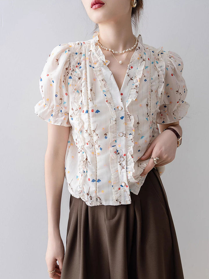 Hannah Cute V-Neck Printed Chiffon Top