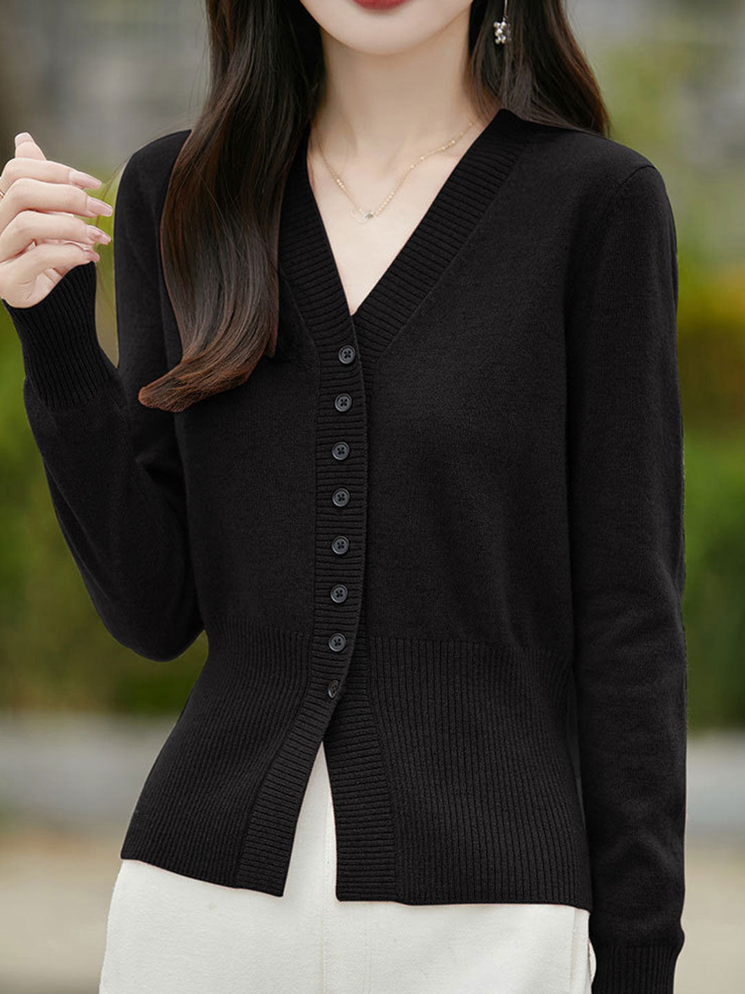 Natalie Casual V-Neck Solid Color Knitted Cardigan