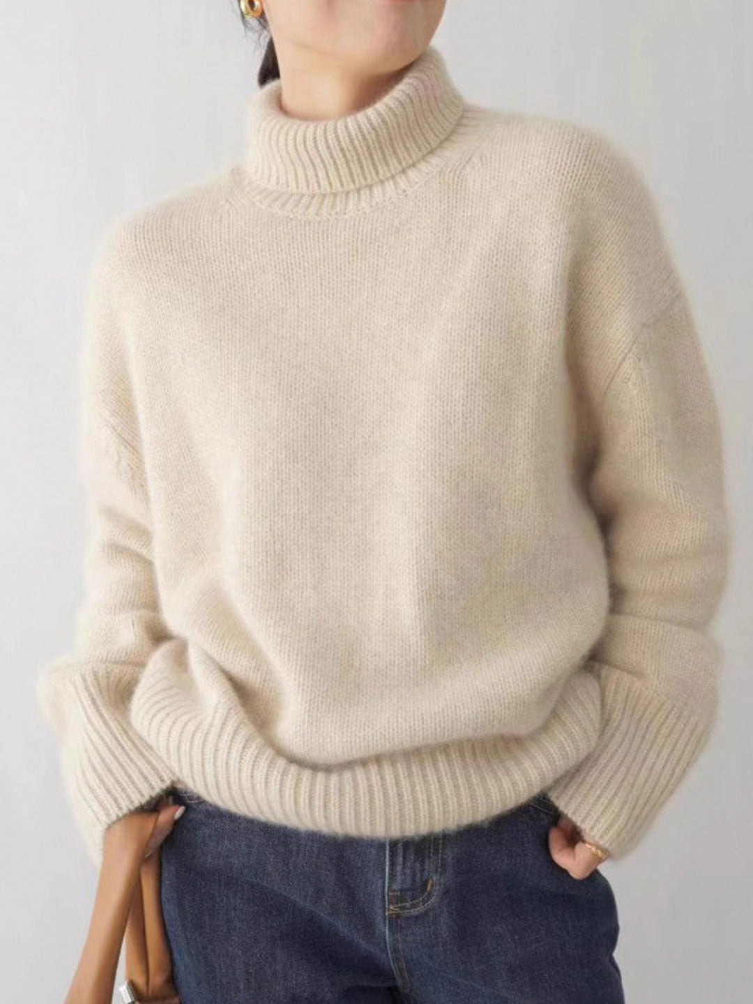 Mia Loose Turtleneck Solid Color Knitted Sweater