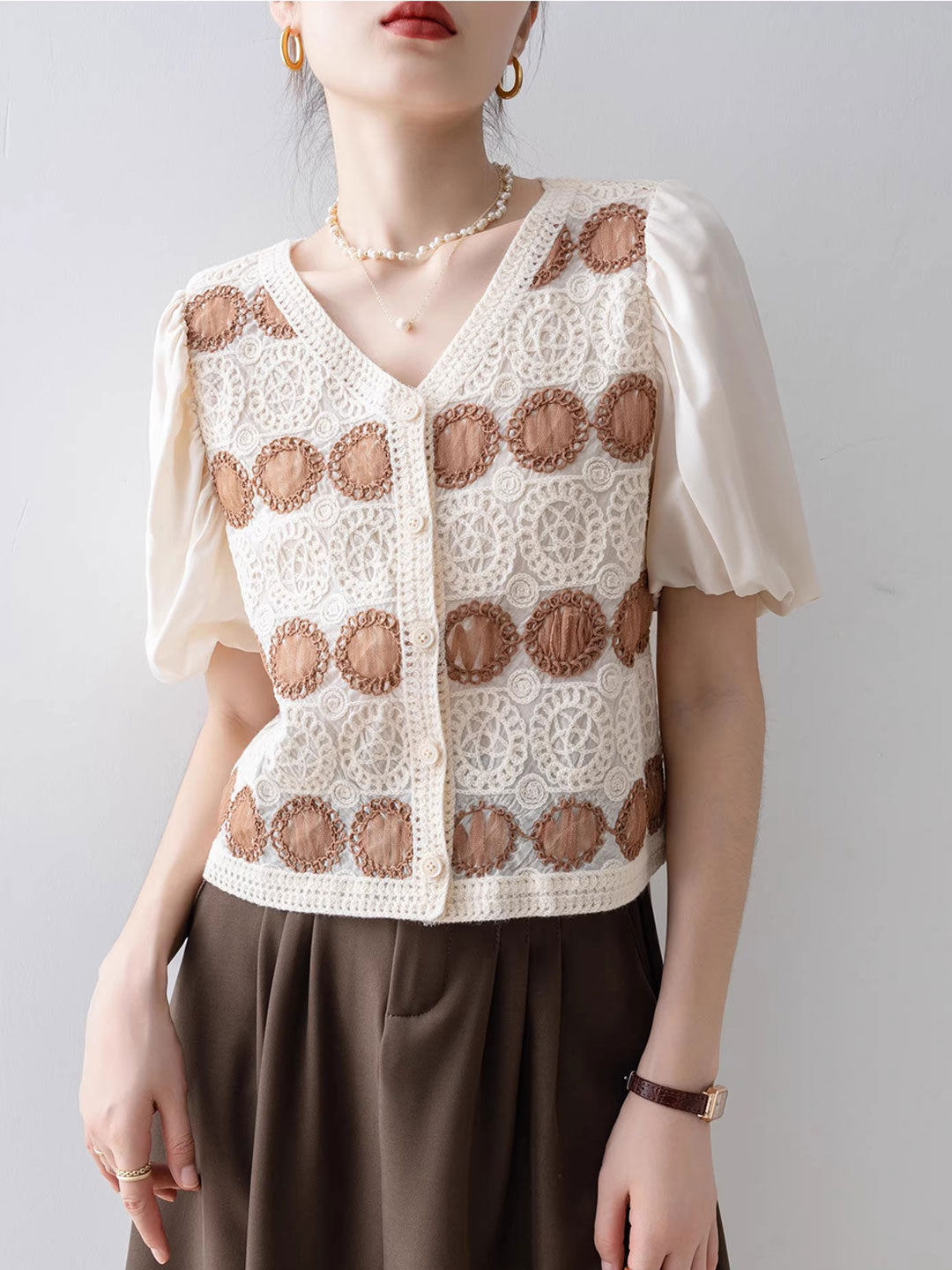 Avery Retro V-Neck Puff Sleeve Hollowed Top