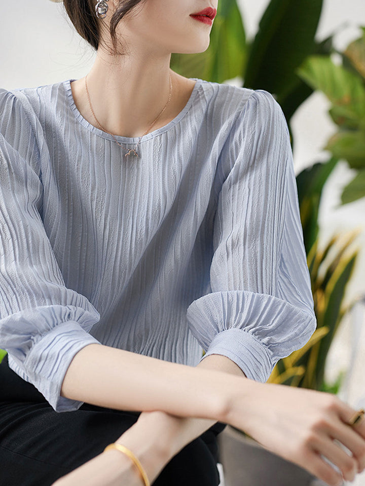 Kayla Classic Crew Neck Pleated Shirt-White