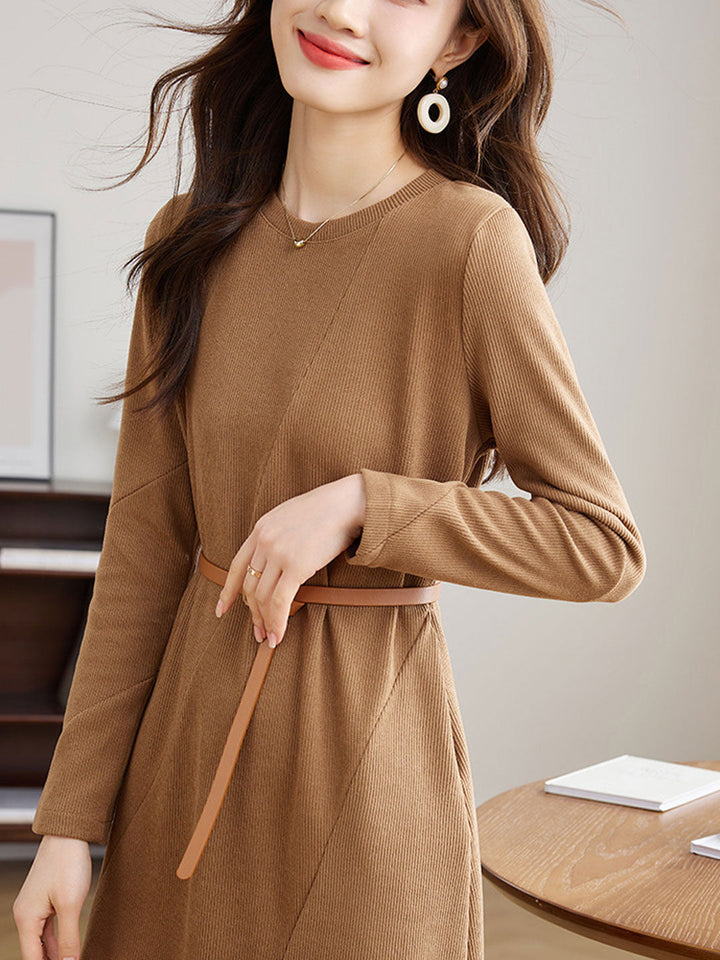 Zoe Classic Crew Neck Solid Color Dress