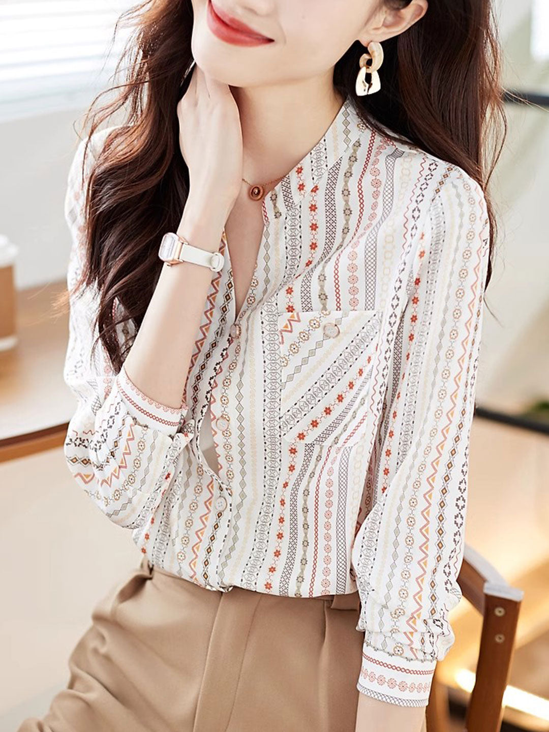 Zoey Retro V-Neck Printed Chiffon Shirt