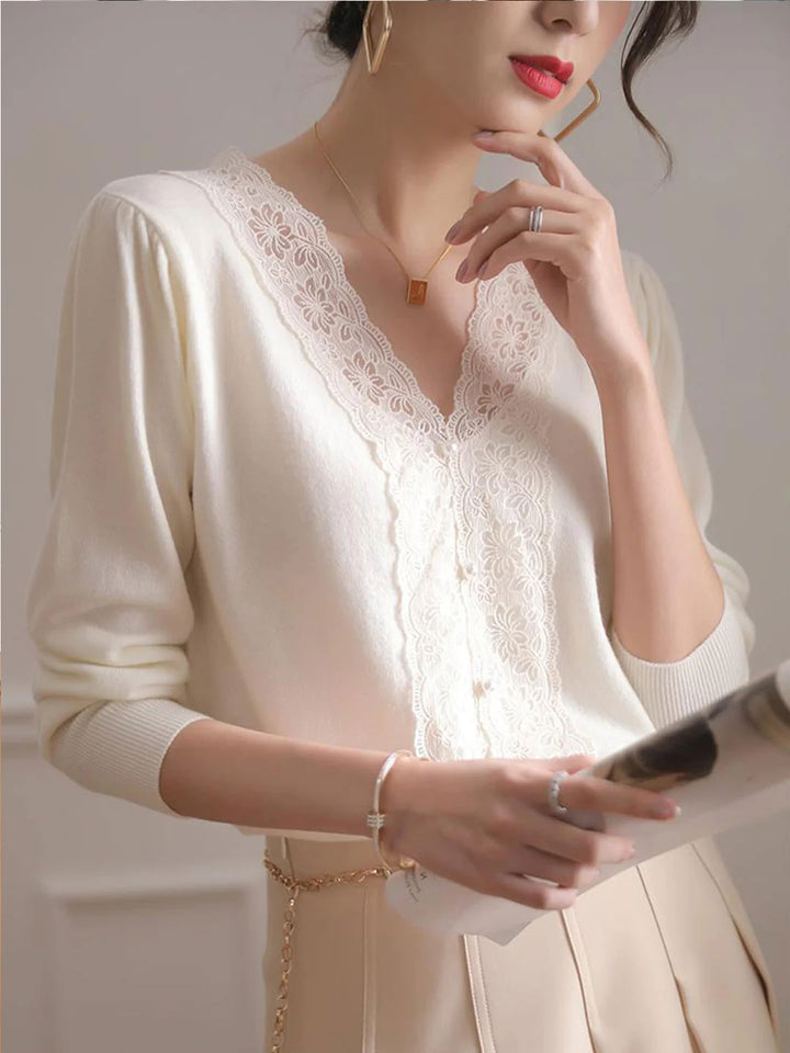 Elaine French Style  V-Neck Lace Stitching Knitted Sweater