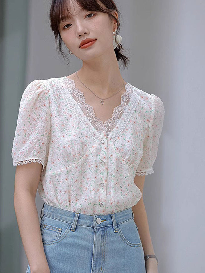 Madison Retro V-Neck Lace Floral Blouse