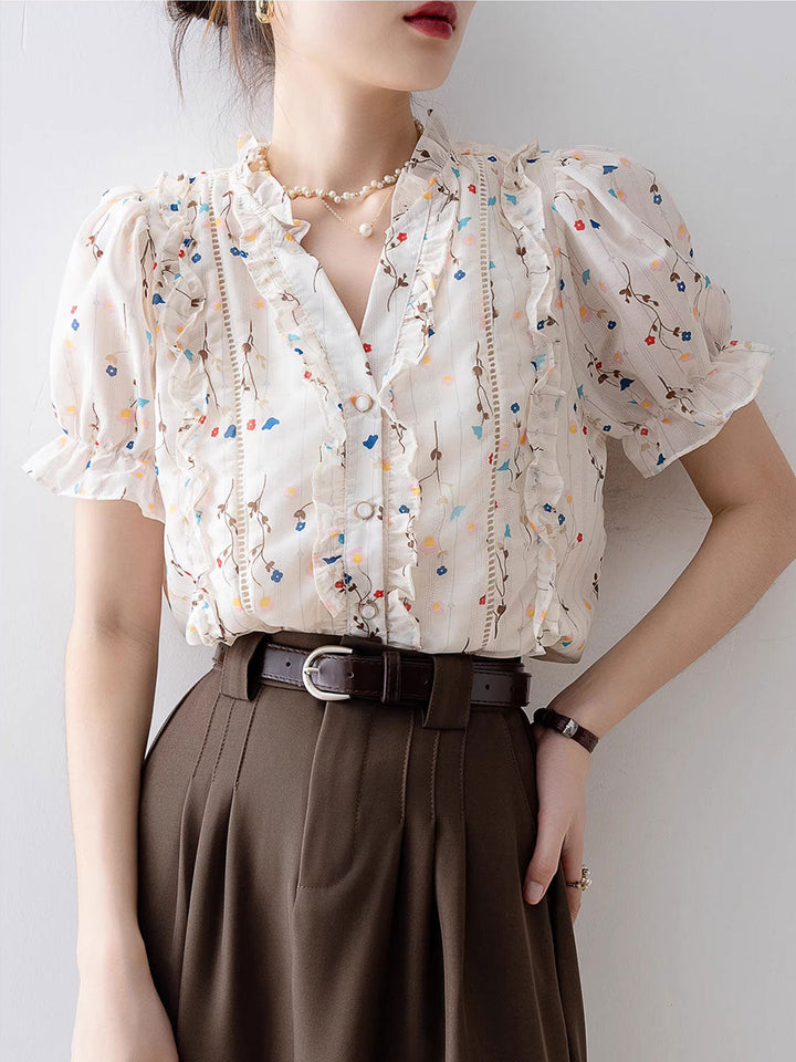 Hannah Cute V-Neck Printed Chiffon Top