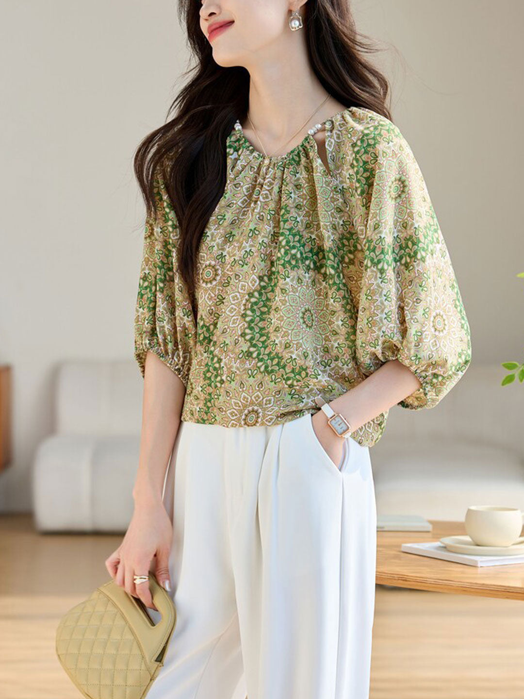 Amy Loose Crew Neck Printed Chiffon Top