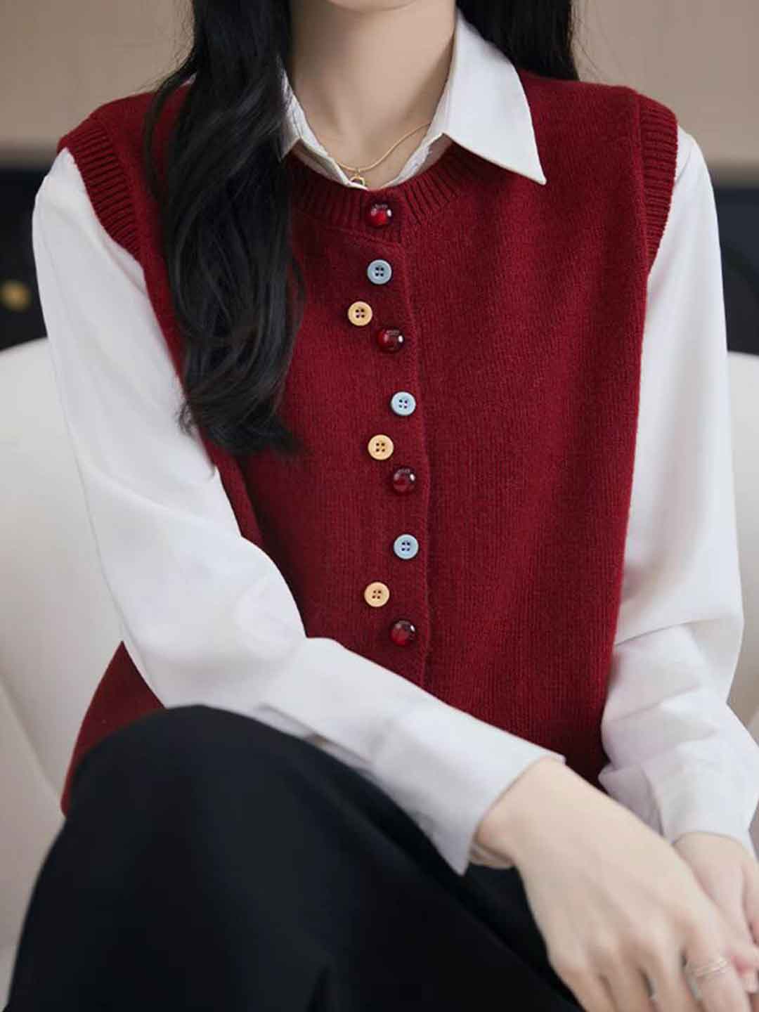 Sarah Classic Crew Neck Colorful Button Knitted Vest