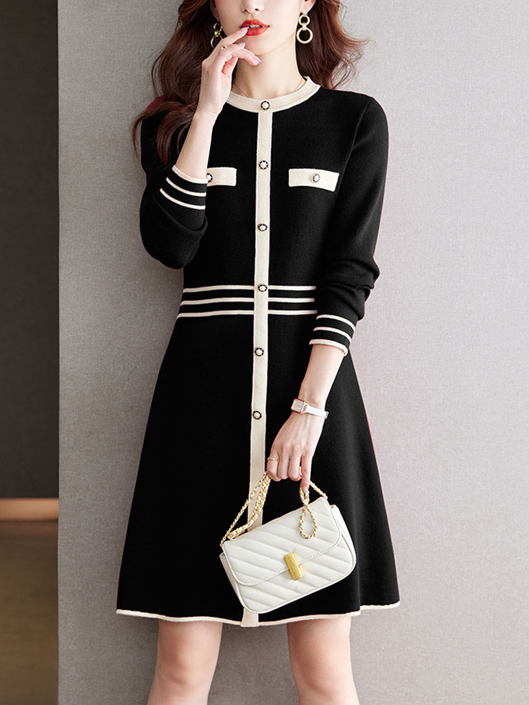 Maria Classic Crew Neck Solid Color Knitted Dress