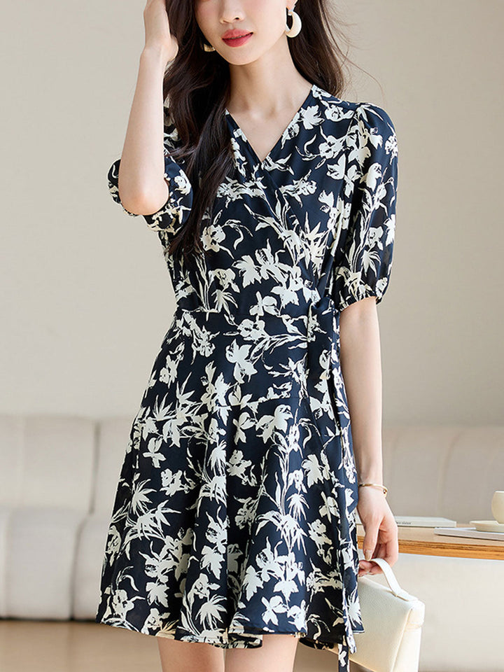 Chloe V-Neck Lantern Sleeve Floral Printed Dress