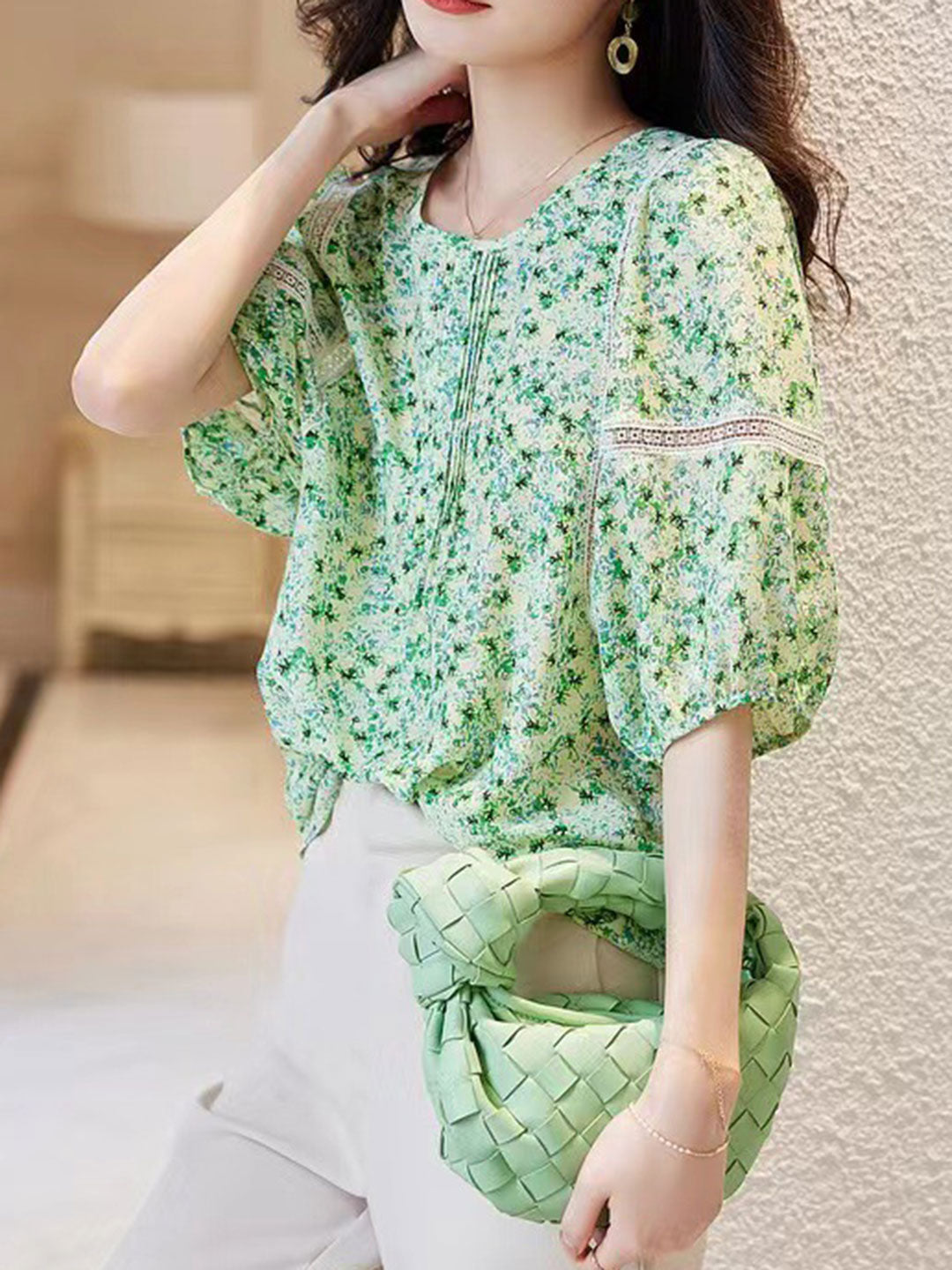 Charlotte Elegant Floral Printed Puff Sleeve Blouse