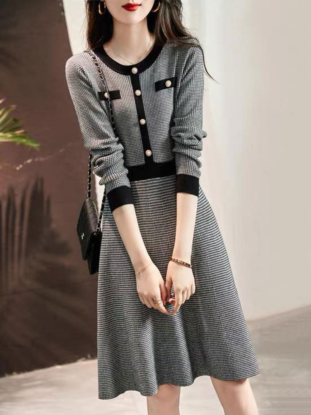 Sarah Elegant Style Round Neck Knitted Dress