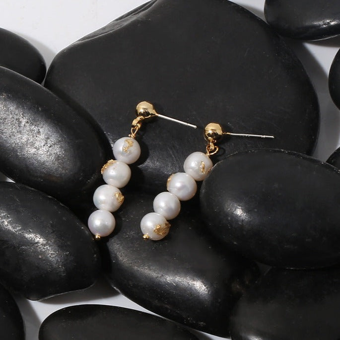 Vintage Luxurious Natural Pearl Gold Foil Earrings