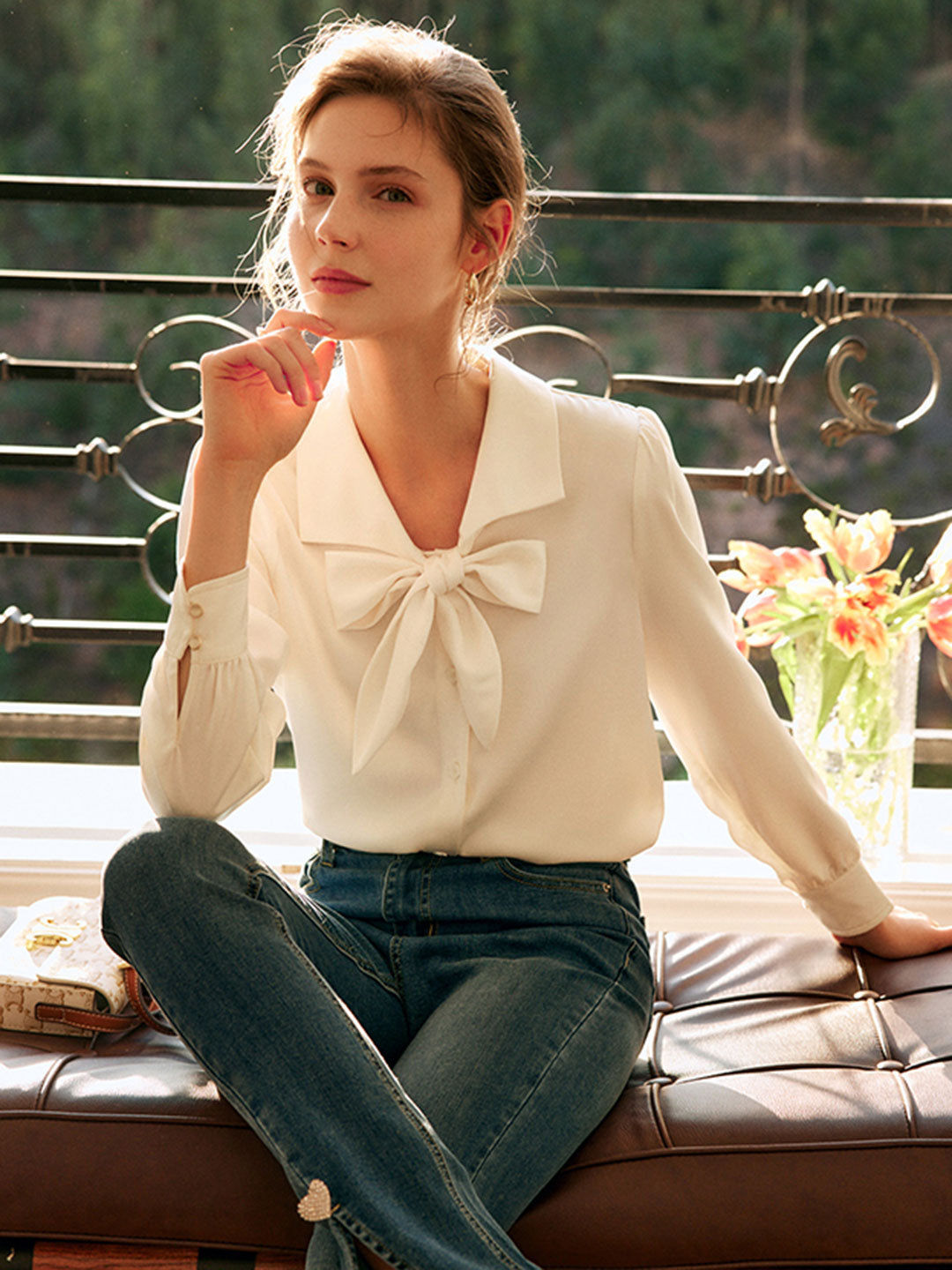 Chloe Vintage Bow Long Sleeve Shirt