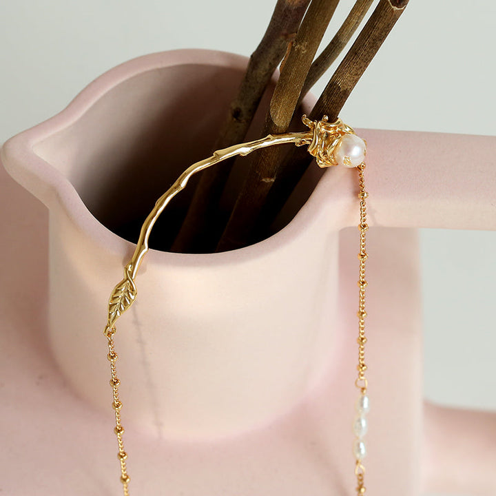 Elegant Pearl Gold Foil Rose Necklace