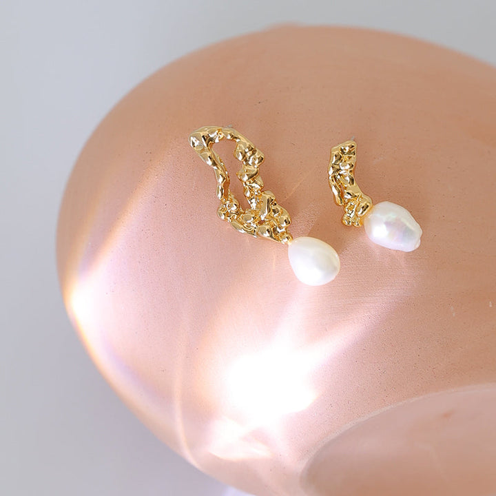 Cutout Asymmetric Natural Real Pearl Earrings