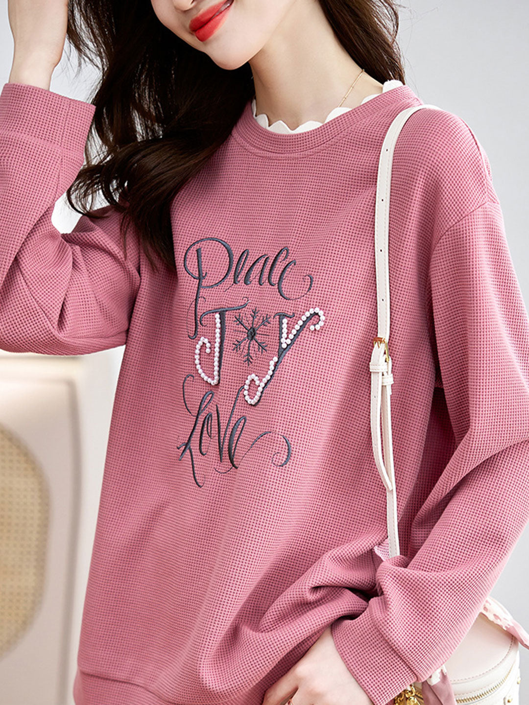 Olivia Classic Beaded Embroideried Sweatshirt