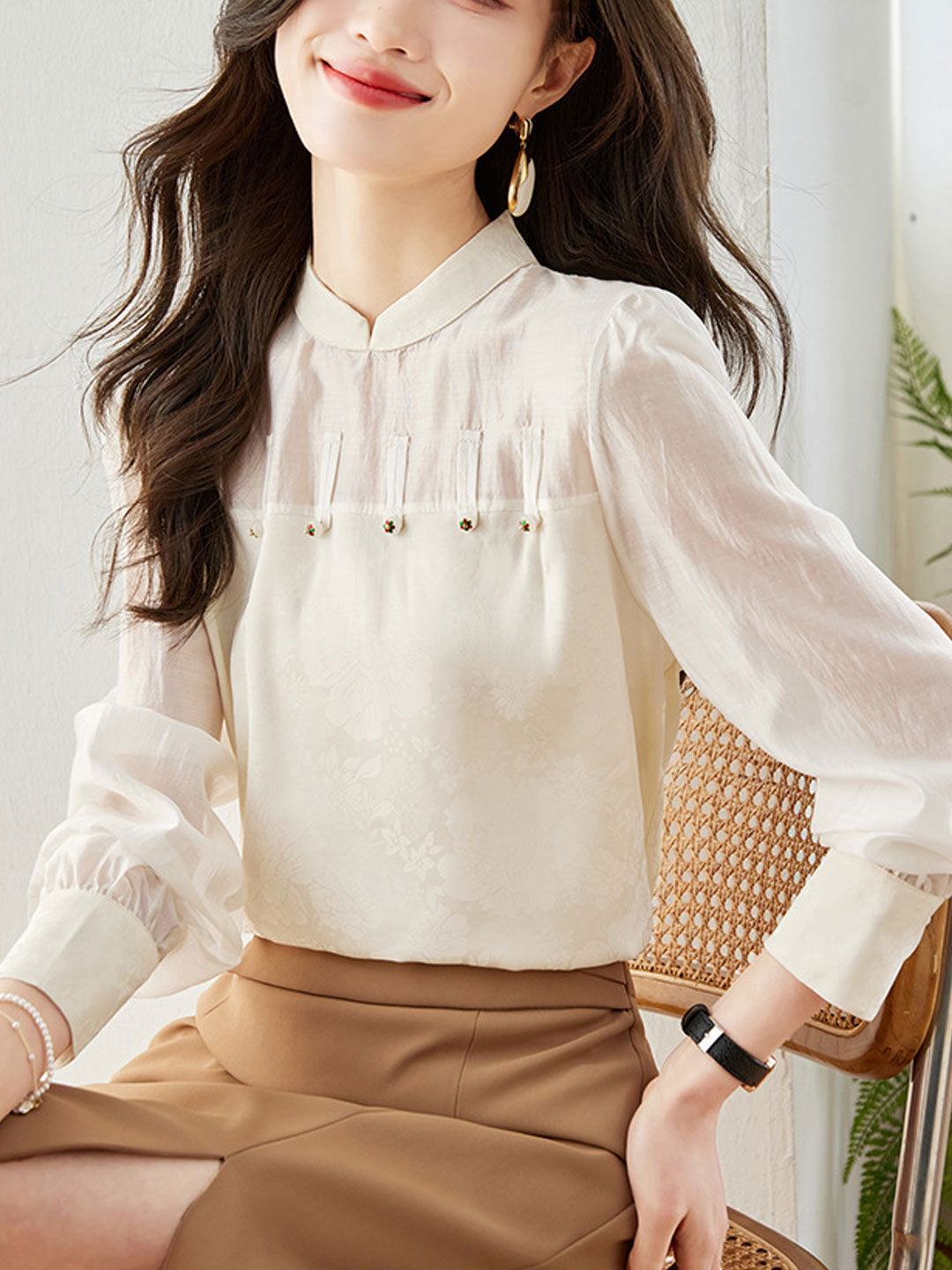 Mia Retro Lantern Sleeve Buttoned Shirt