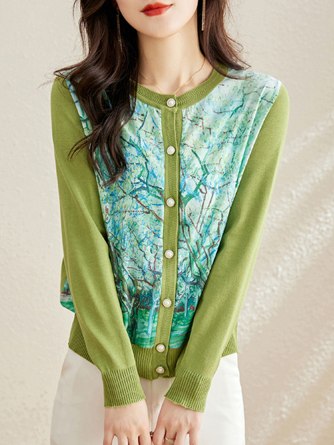 Mia Classic Crew Neck Printed Knitted Cardigan