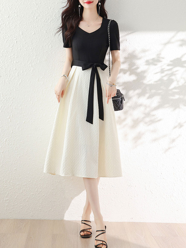 Peyton Classic Bow Tie Slim Dress