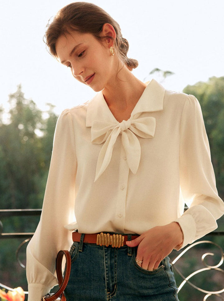 Chloe Vintage Bow Long Sleeve Shirt