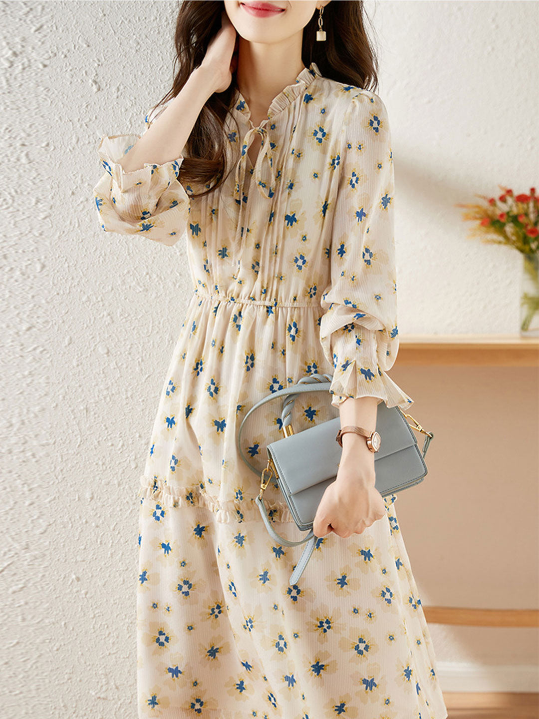 Olivia Retro Floral Chiffon Dress