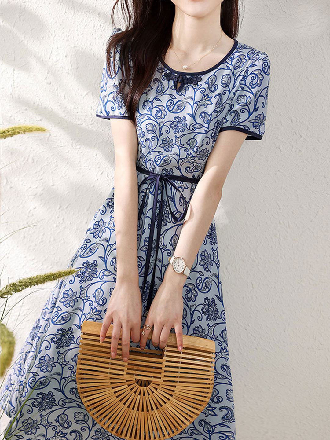 Maria Retro Printed Slim Tie Dress